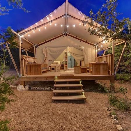Hotel 12 Fires Luxury Glamping With Heating #5 Johnson City Exterior foto