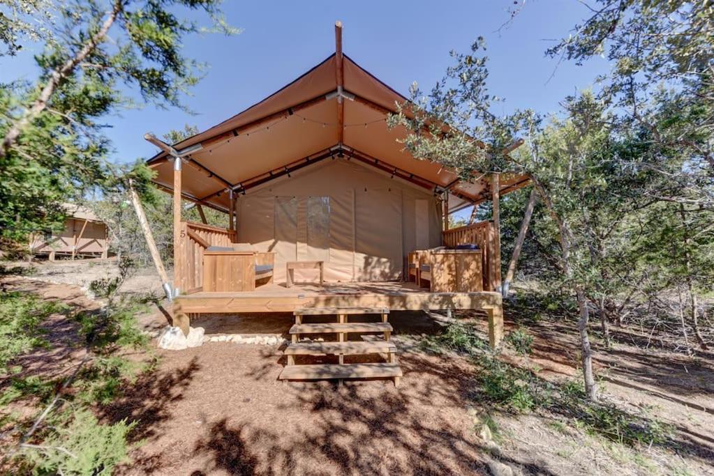 Hotel 12 Fires Luxury Glamping With Heating #5 Johnson City Exterior foto